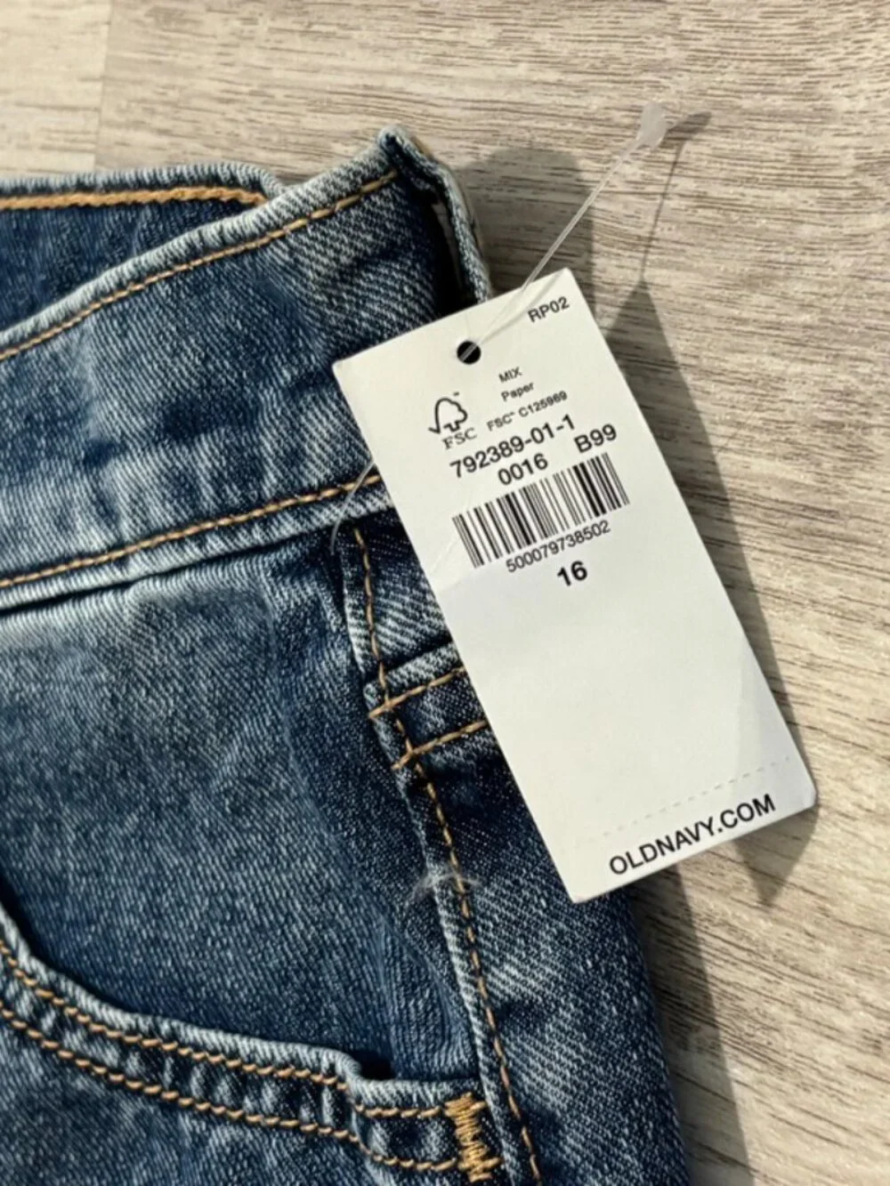 NWT Old Navy High-Rise Adjustable Denim Shorts Girls Size 16